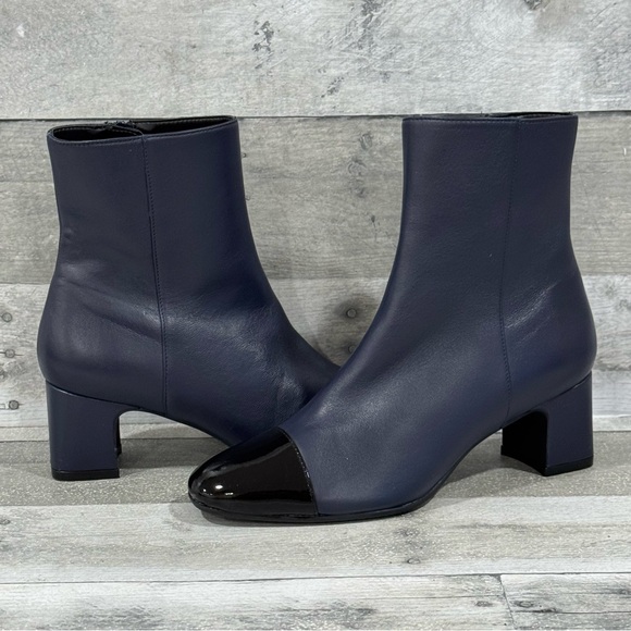 Stuart Weitzman Milla Cap Toe Blue Leather Ankle Boots - Sz - 6.5B .US - Picture 1 of 10
